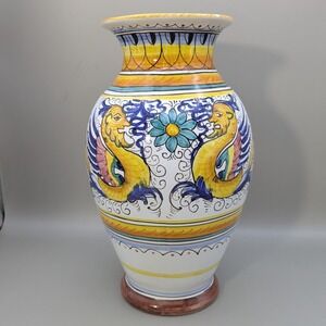 Vintage Deruta Italy Raffaellesco 10" Ceramic Vase Hand Painted Decorato A Mano